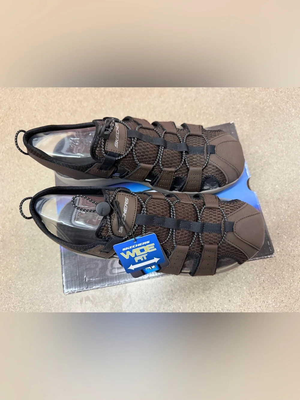 NWB Skechers Melbo Journey Man 2  Wide Fit Men's Brown  Sandals with Bungee Lace